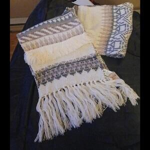 American Eagle Scarf
